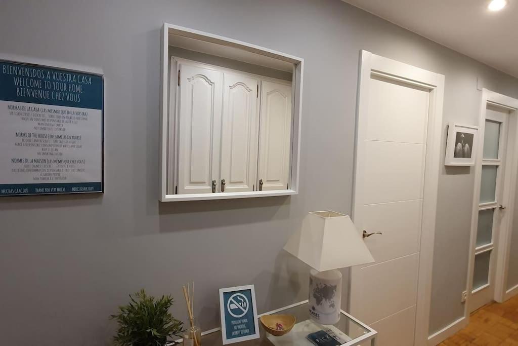 Moderno Apartamento En El Centro. El Carmen Wifi Gijón Eksteriør bilde